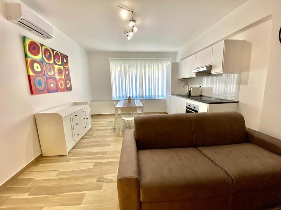 Apartamento Un Raggio Di Sole Al Massimo Palermo Exterior foto