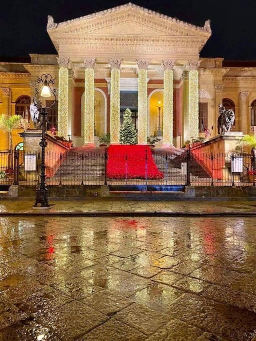 Apartamento Un Raggio Di Sole Al Massimo Palermo Exterior foto
