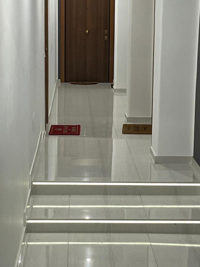 Apartamento Un Raggio Di Sole Al Massimo Palermo Exterior foto