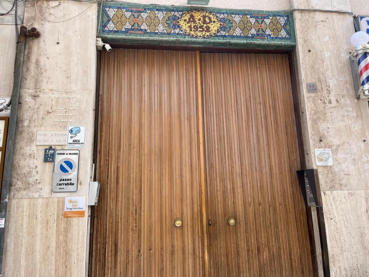 Apartamento Un Raggio Di Sole Al Massimo Palermo Exterior foto